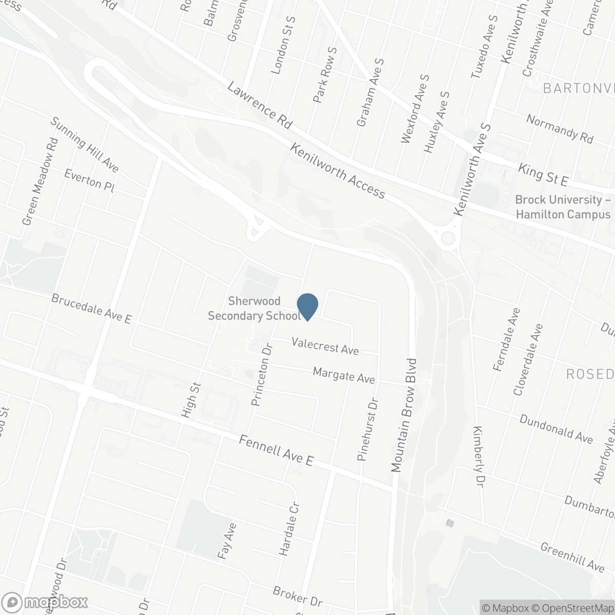 9 DONLEA Drive, Hamilton, Ontario L8T 1K4